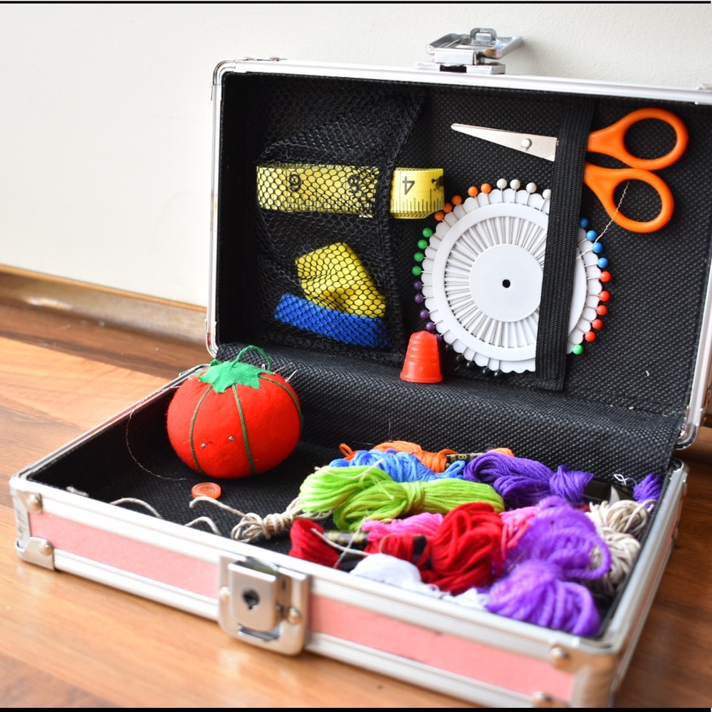Kids beginner sewing kit!